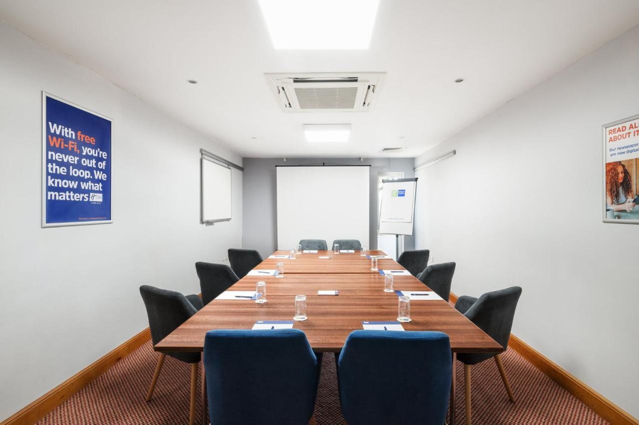 Holiday Inn Express Braintree By Ihg Exteriér fotografie