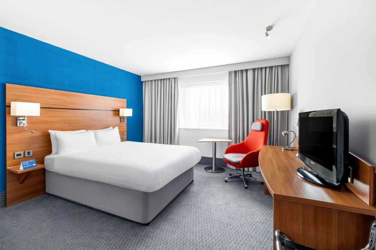 Holiday Inn Express Braintree By Ihg Exteriér fotografie